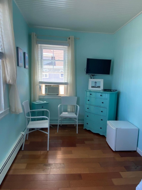 Inkwell Beach Cottage image 4