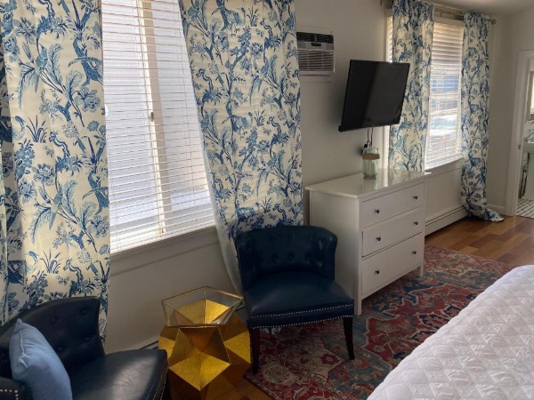 Inkwell Beach Cottage image 9